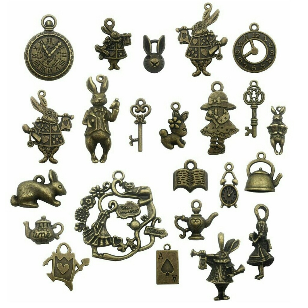 Mystery Alice In Wonderland Pendant Necklace